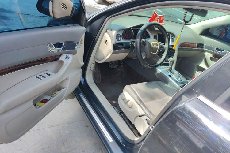 Used Audi A6L 2011 2.0 TFSI Automatic Standard Edition Driver Seat