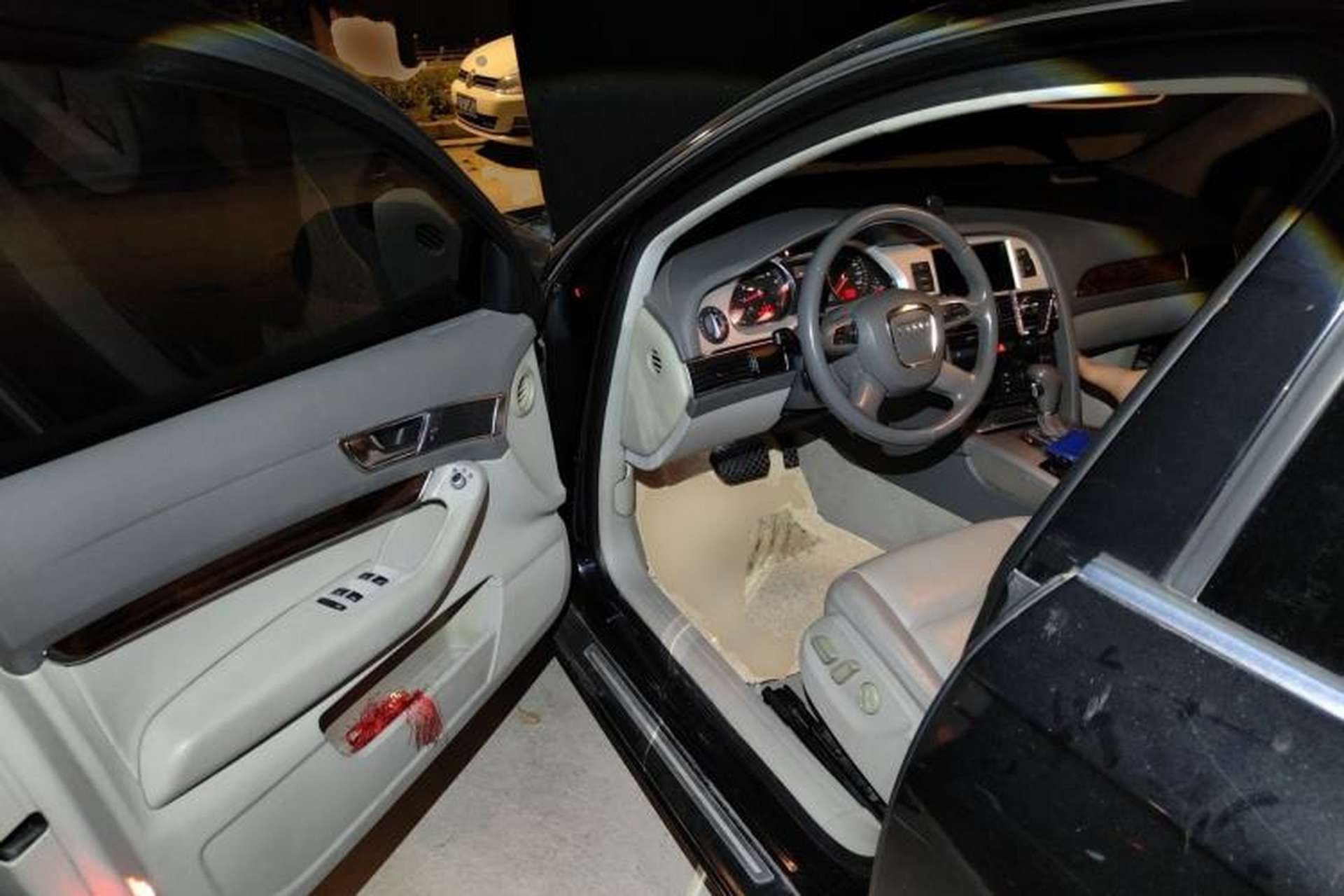 Used Audi A6L 2011 2.0 TFSI automatic Comfort trim Driver Seat