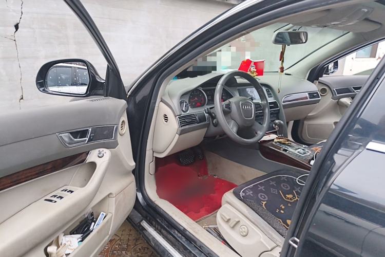 Used Audi A6L 2011 2.0 TFSI Automatic Standard Edition Driver Seat