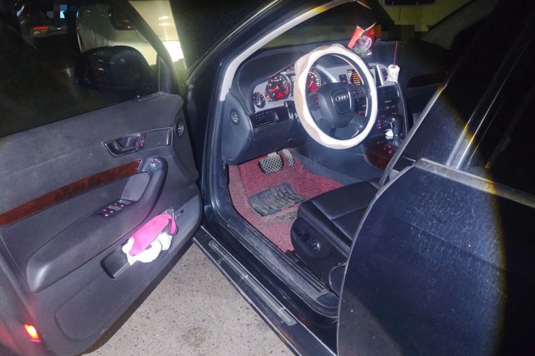 Used Audi A6L 2011 2.4L Comfort Edition Driver Seat