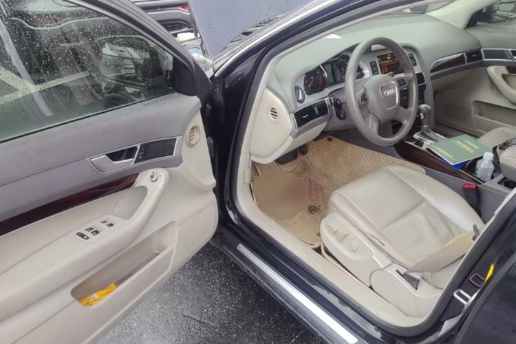 Used Audi A6L 2011 2.0 TFSI automatic Comfort trim Driver Seat