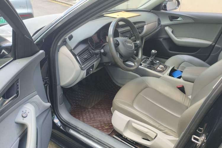 Used Audi A6L 2011 2.0 TFSI Manual Base Model Driver Seat