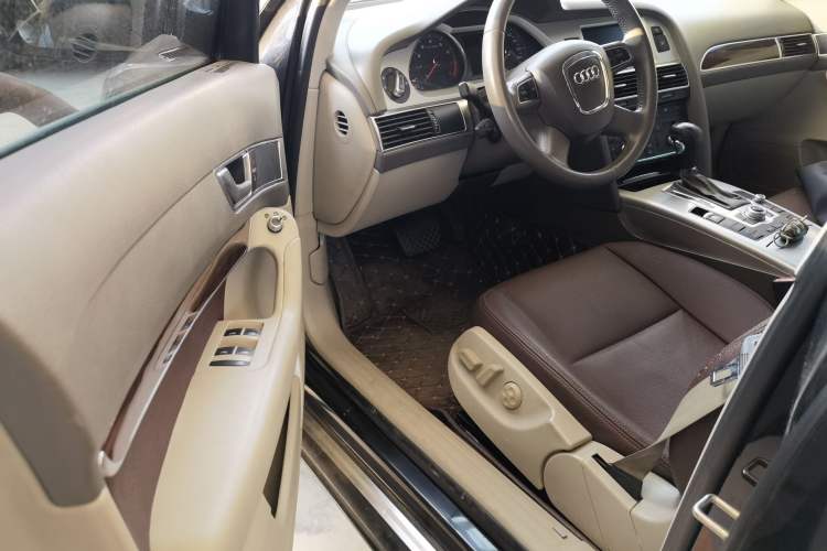 Used Audi A6L 2011 2.0 TFSI Automatic Standard Edition Driver Seat