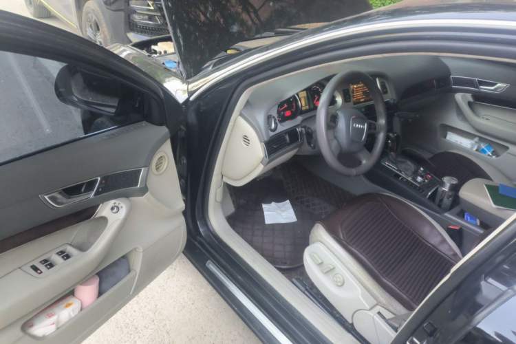 Used Audi A6L 2011 2.0 TFSI automatic Comfort trim Driver Seat