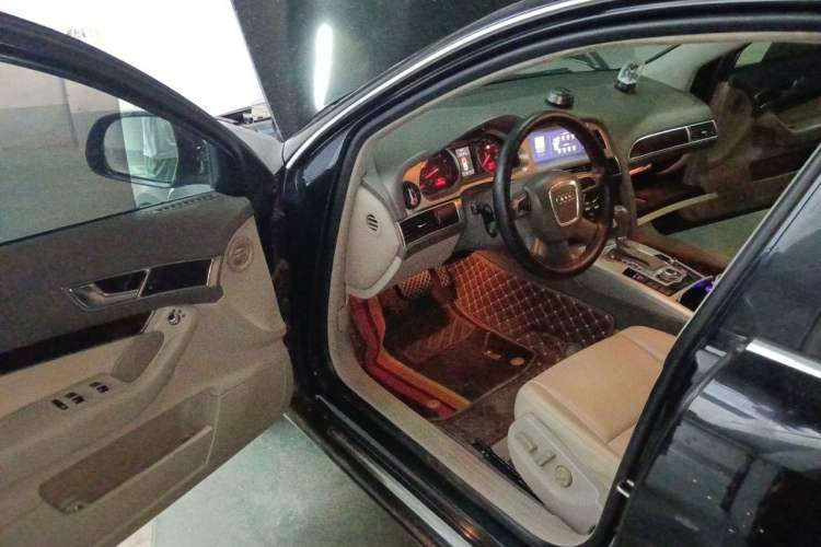 Used Audi A6L 2011 2.0 TFSI Automatic Standard Edition Driver Seat