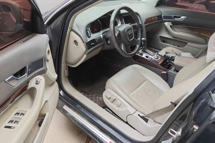 Used Audi A6L 2011 2.0 TFSI Automatic Standard Edition Driver Seat