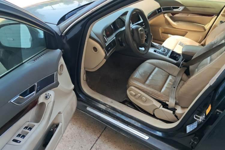 Used Audi A6L 2011 2.0 TFSI Automatic Standard Edition Driver Seat