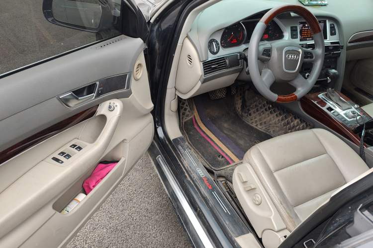 Used Audi A6L 2011 2.4L Technology Edition Driver Seat