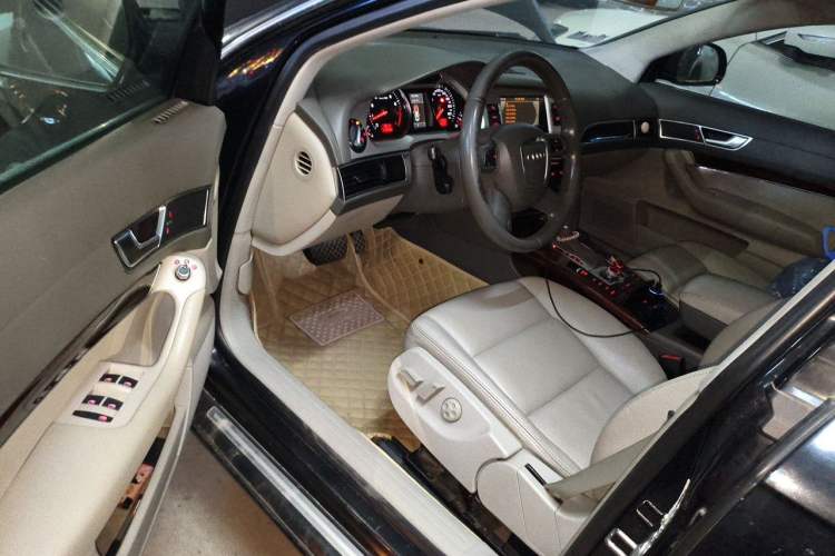 Used Audi A6L 2011 2.4L Technology Edition Driver Seat