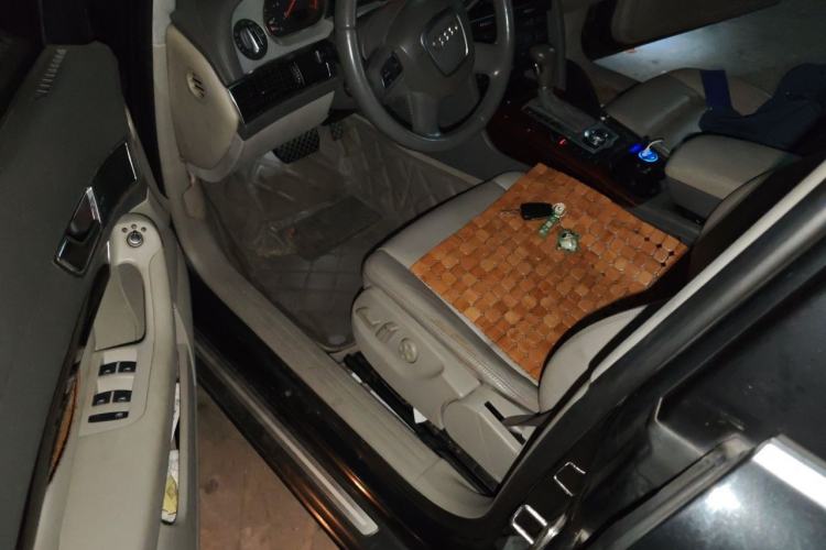 Used Audi A6L 2011 2.4L Technology Edition Driver Seat
