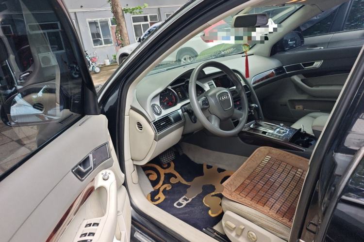 Used Audi A6L 2011 2.0 TFSI Automatic Standard Edition Driver Seat