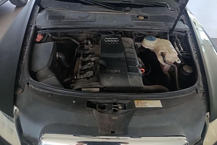 Used Audi A6L 2011 2.0 TFSI Automatic Standard Edition Engine Bay