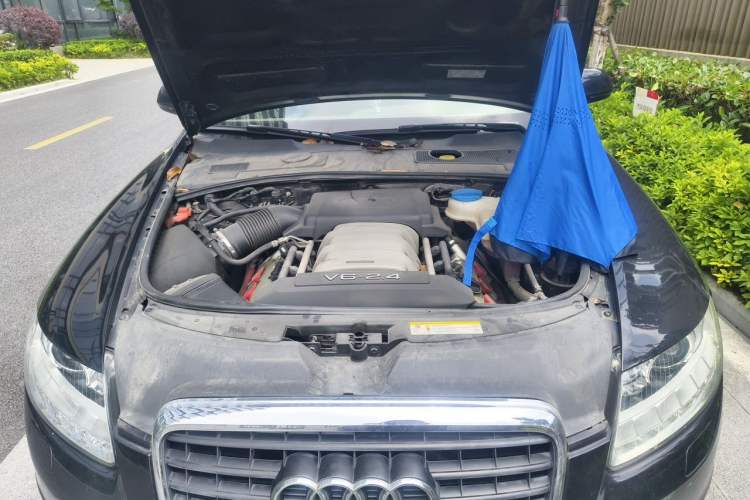 Used Audi A6L 2011 2.4L Technology Edition Engine Bay