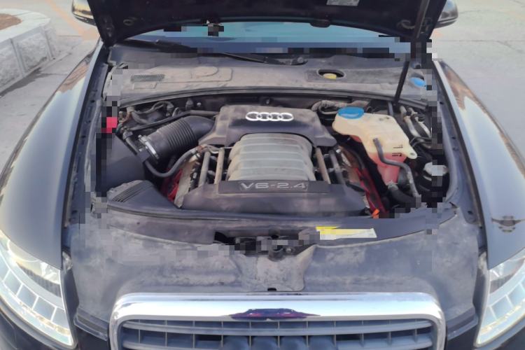 Used Audi A6L 2011 2.4L Technology Edition Engine Bay