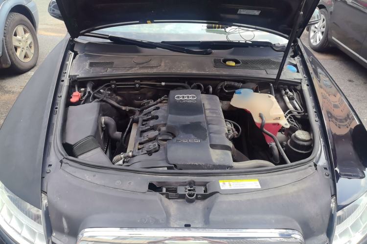 Used Audi A6L 2011 2.0 TFSI Automatic Standard Edition Engine Bay