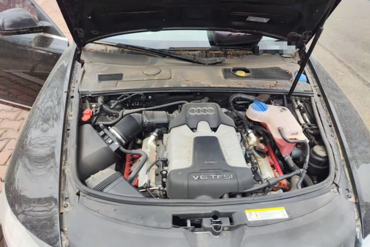 Used Audi A6L 2011 3.0 TFSI quattro Luxury Model Engine Bay