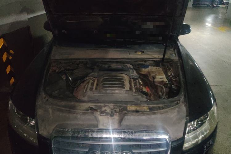 Used Audi A6L 2011 2.4L Comfort Edition Engine Bay