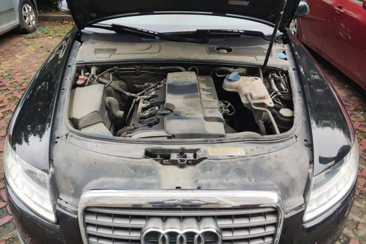 Used Audi A6L 2011 2.0 TFSI Automatic Standard Edition Engine Bay