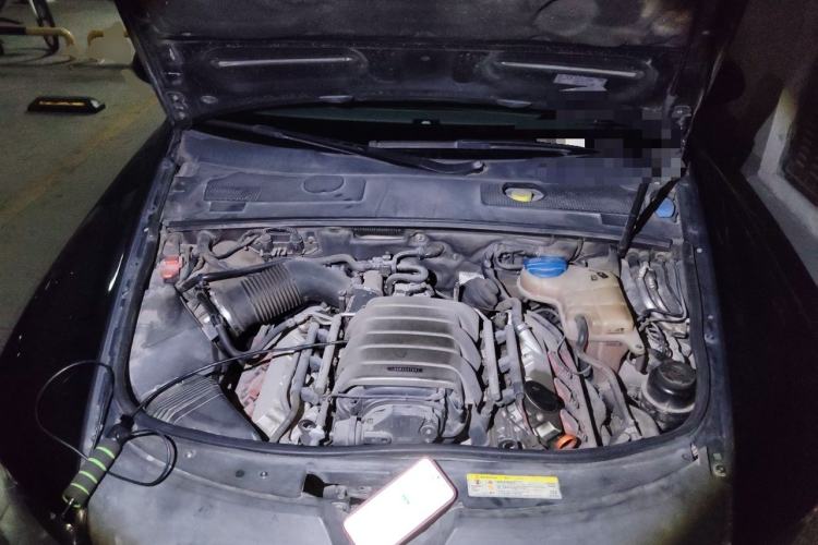 Used Audi A6L 2011 2.4L Luxury Edition Engine Bay