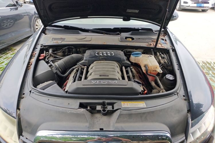 Used Audi A6L 2011 2.4L Technology Edition Engine Bay