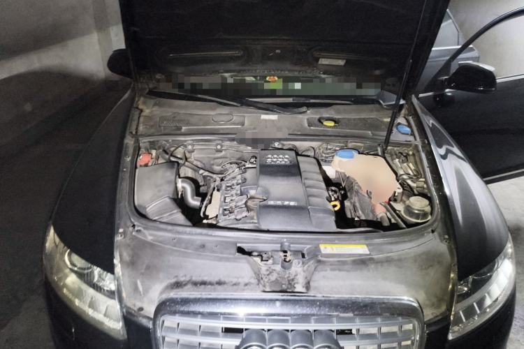 Used Audi A6L 2011 2.0 TFSI Automatic Standard Edition Engine Bay
