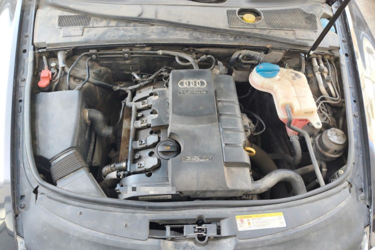 Used Audi A6L 2011 2.0 TFSI Automatic Standard Edition Engine Bay