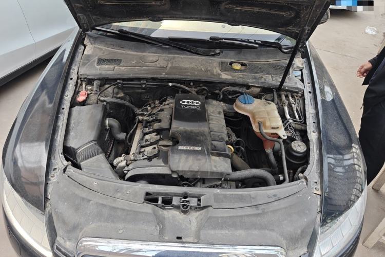 Used Audi A6L 2011 2.0 TFSI Automatic Standard Edition Engine Bay