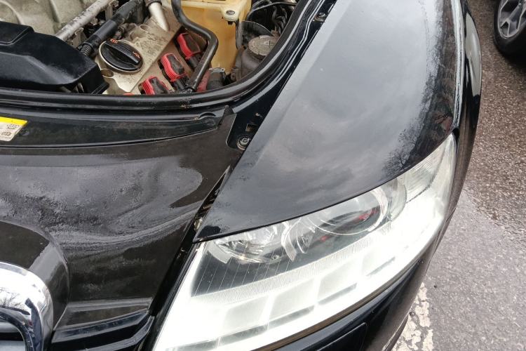 Used Audi A6L 2011 2.4L Comfort Edition Engine Bay Left