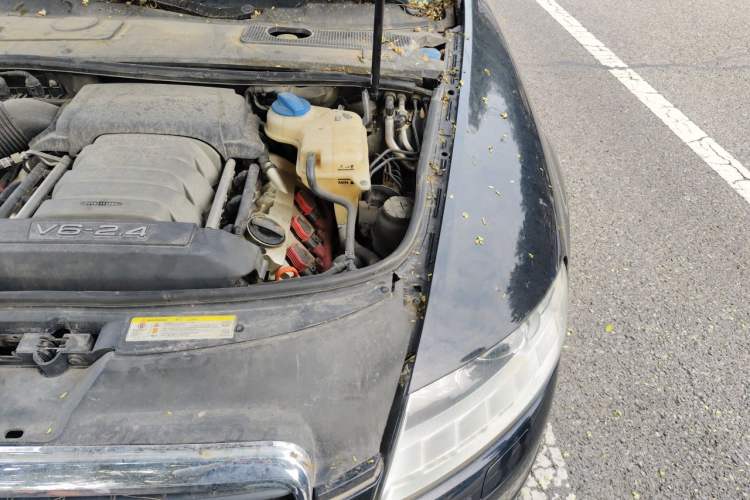 Used Audi A6L 2011 2.4L Comfort Edition Engine Bay Left