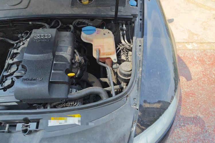 Used Audi A6L 2011 2.0 TFSI Automatic Standard Edition Engine Bay Left