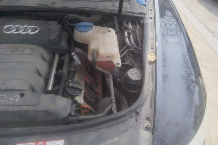 Used Audi A6L 2011 2.4L Comfort Edition Engine Bay Left
