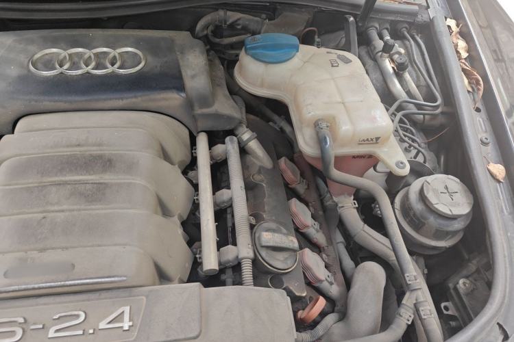 Used Audi A6L 2011 2.4L Comfort Edition Engine Bay Left