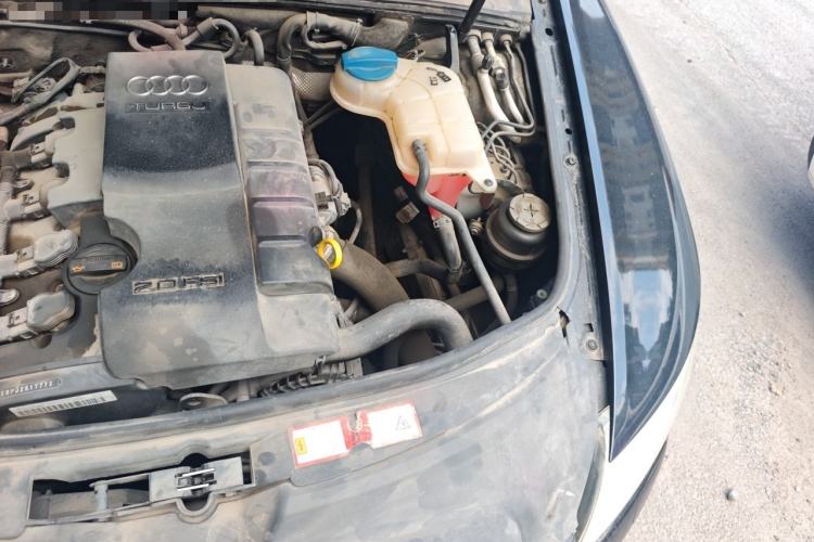Used Audi A6L 2011 2.0 TFSI Automatic Standard Edition Engine Bay Left