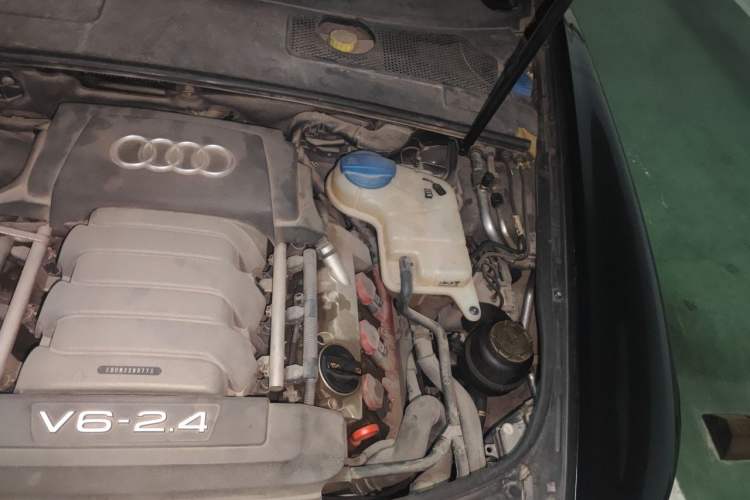 Used Audi A6L 2011 2.4L Technology Edition Engine Bay Left