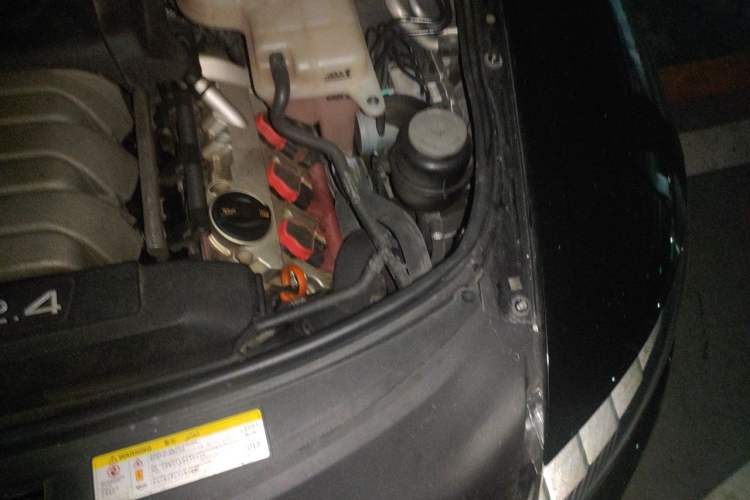 Used Audi A6L 2011 2.4L Comfort Edition Engine Bay Left