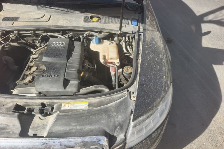 Used Audi A6L 2011 2.0 TFSI Automatic Standard Edition Engine Bay Left