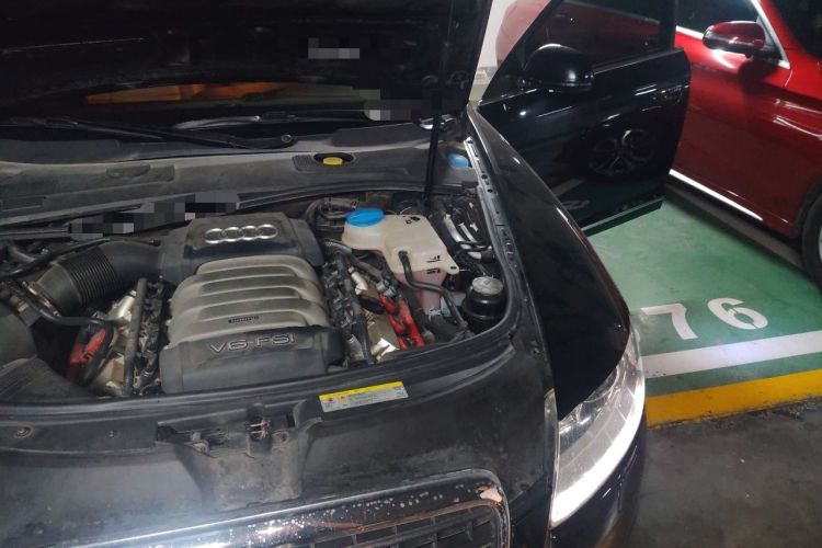 Used Audi A6L 2011 2.8 FSI Luxury Model Engine Bay Left