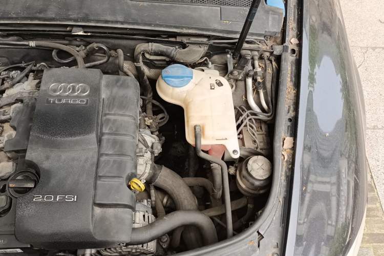 Used Audi A6L 2011 2.0 TFSI Automatic Standard Edition Engine Bay Left