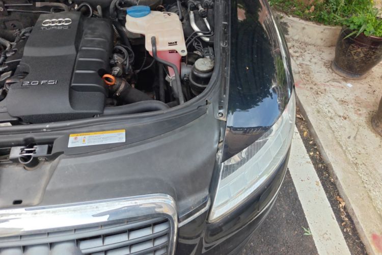 Used Audi A6L 2011 2.0 TFSI Automatic Standard Edition Engine Bay Left
