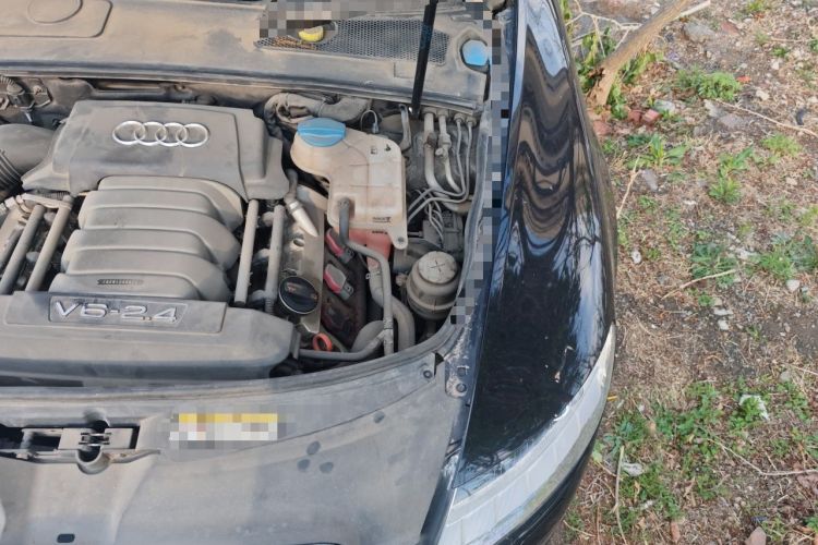 Used Audi A6L 2011 2.4L Technology Edition Engine Bay Left