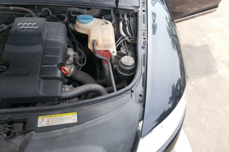 Used Audi A6L 2011 2.0 TFSI automatic Comfort trim Engine Bay Left