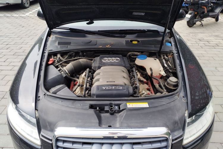 Used Audi A6L 2011 2.8 FSI Comfort Model Engine Bay