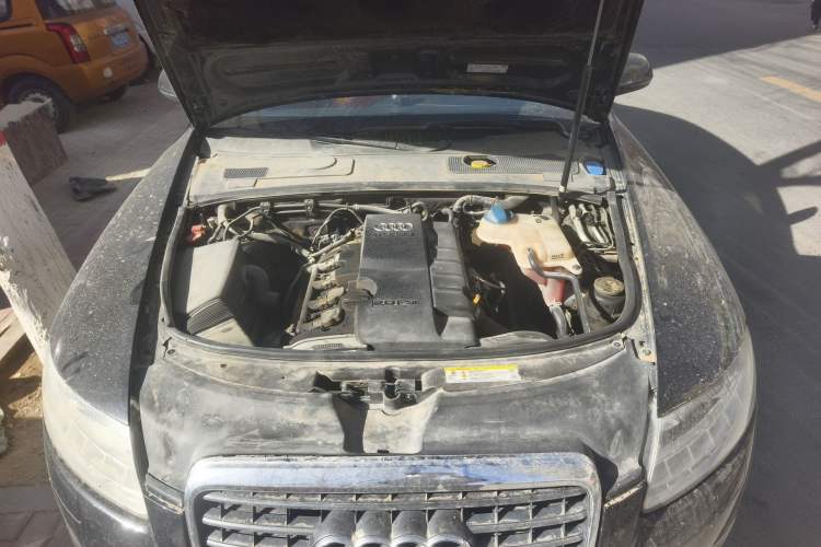 Used Audi A6L 2011 2.0 TFSI Automatic Standard Edition Engine Bay