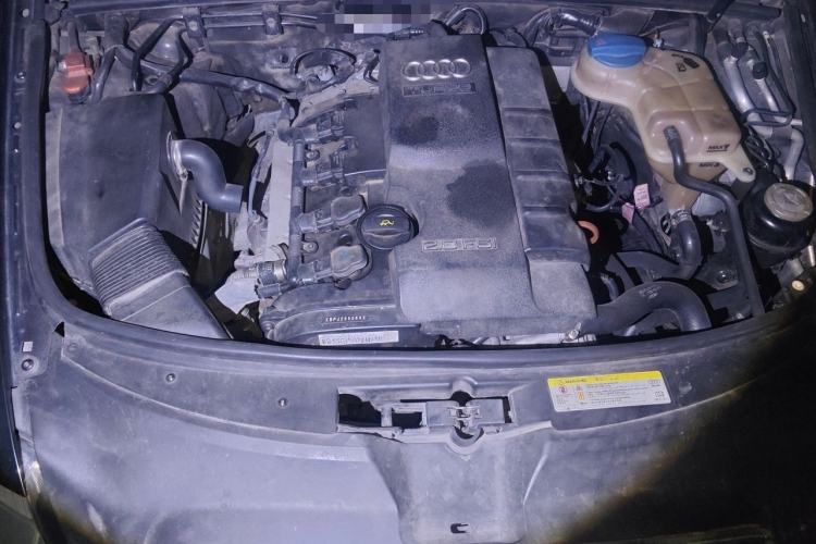 Used Audi A6L 2011 2.0 TFSI Automatic Standard Edition Engine Bay