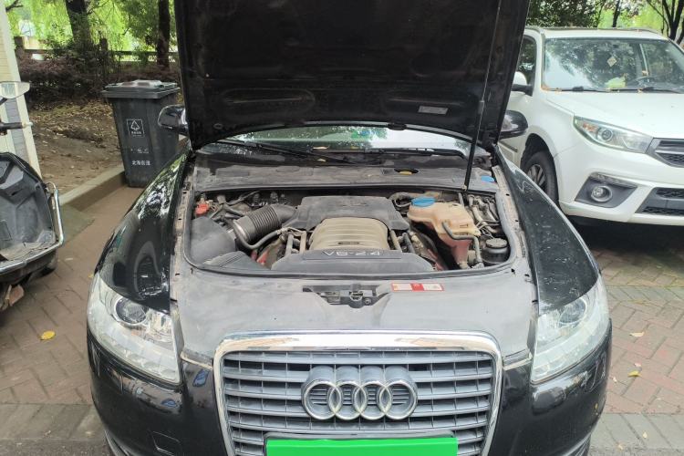 Used Audi A6L 2011 2.4L Comfort Edition Engine Bay