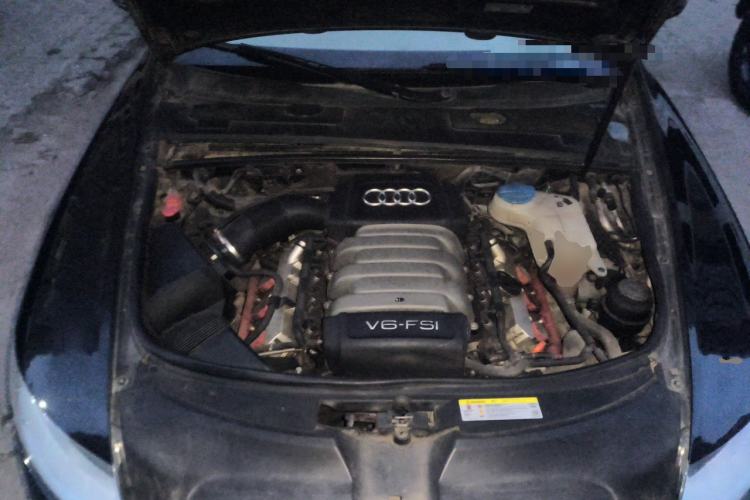 Used Audi A6L 2011 2.8 FSI Luxury Model Engine Bay
