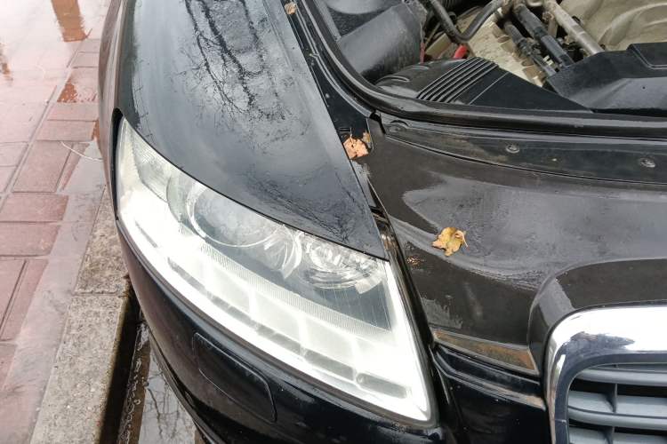 Used Audi A6L 2011 2.4L Comfort Edition Engine Bay Right