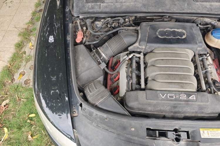 Used Audi A6L 2011 2.4L Technology Edition Engine Bay Right