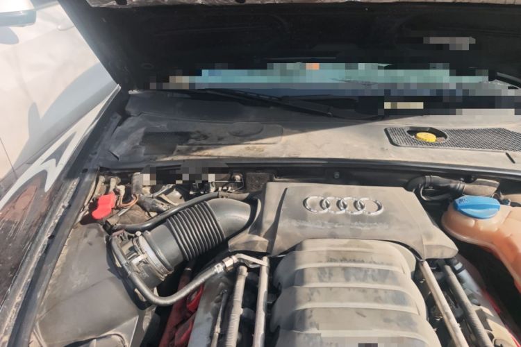 Used Audi A6L 2011 2.4L Technology Edition Engine Bay Right