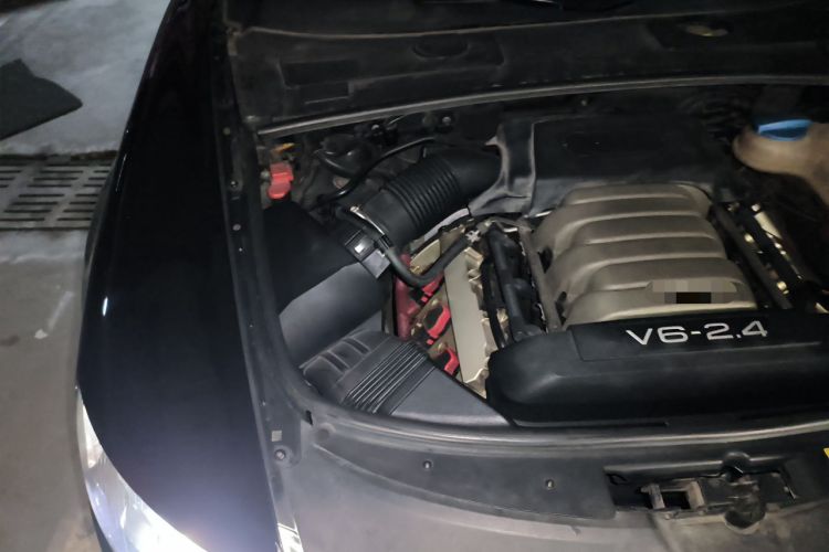 Used Audi A6L 2011 2.4L Technology Edition Engine Bay Right